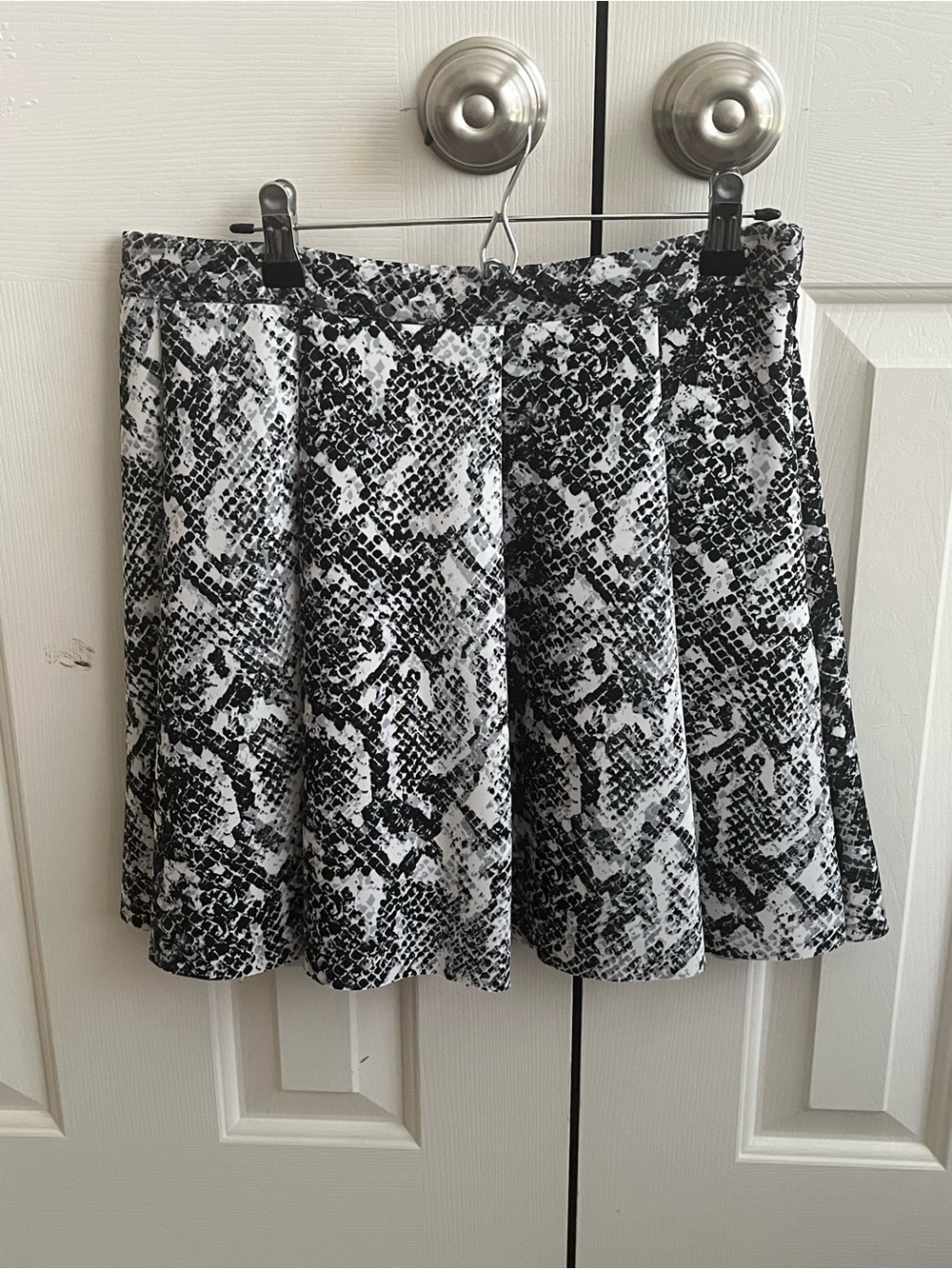 Abercrombie & Fitch Black and White Snake Print Skater Skirt